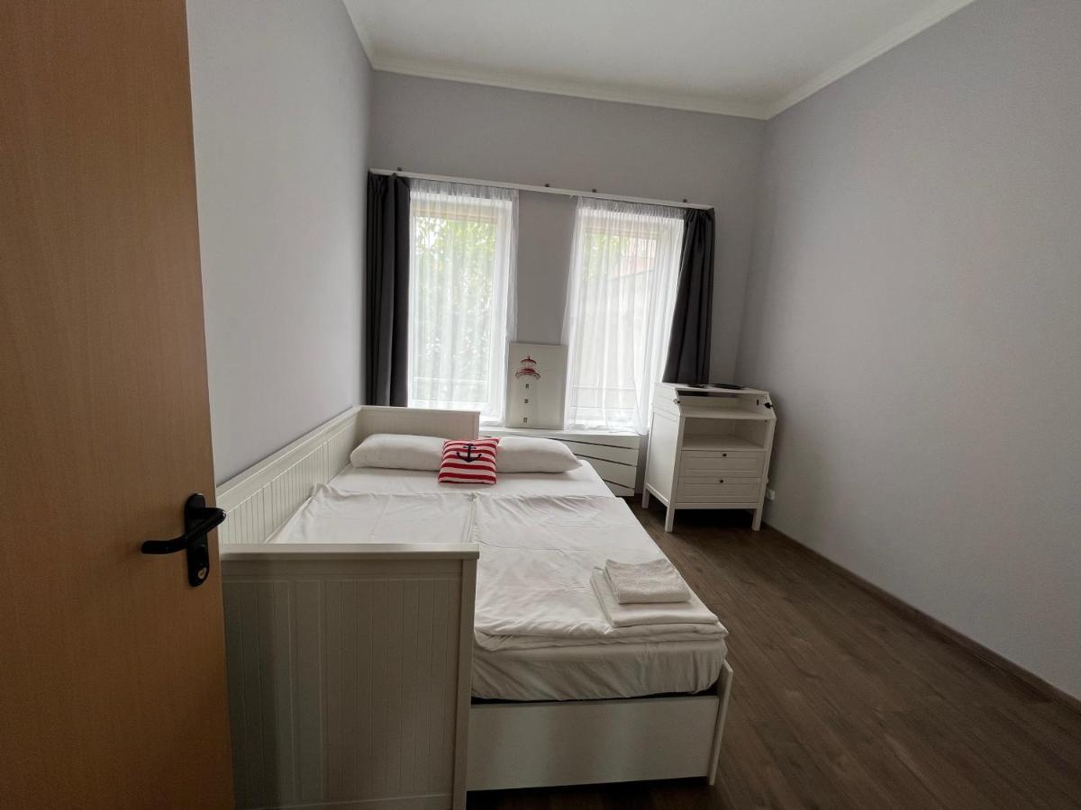 Mar Vartalak A Fo Teren Siofok Bagian luar foto